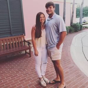 Meet your Posher, Avery